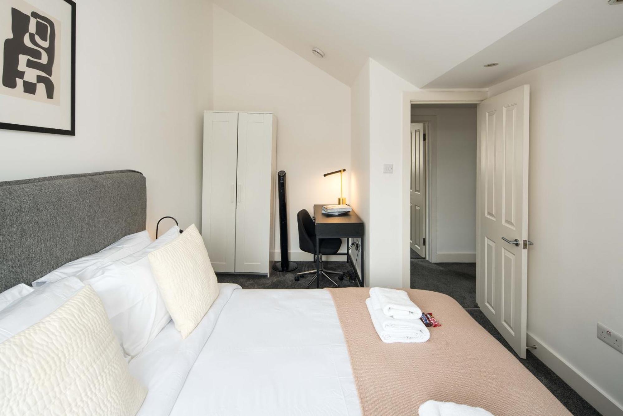 Elegant 3br, 2ba Flat In Marylebone - Ideal Location Near Station & Attractions Londra