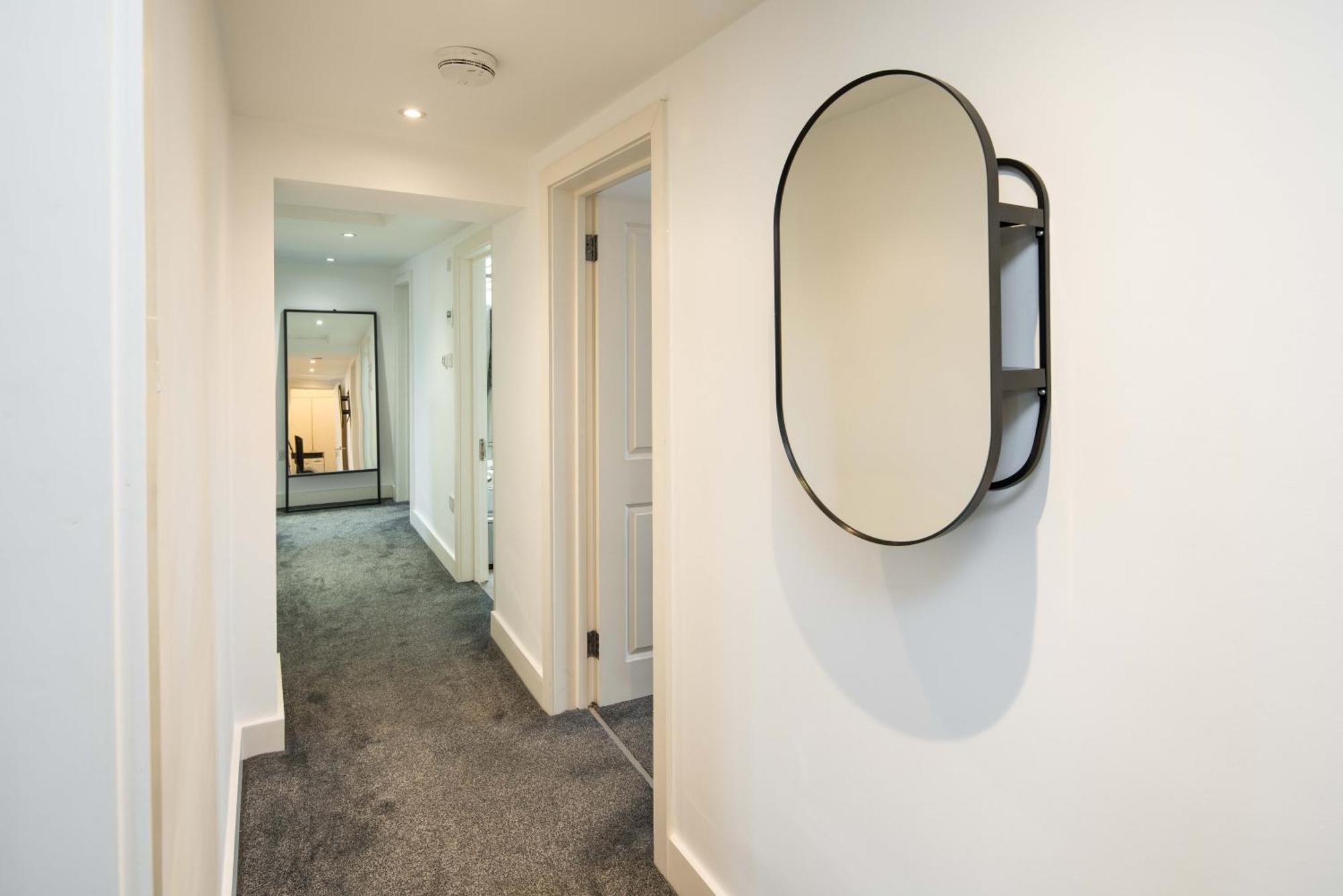 Appartamento Elegant 3br, 2ba Flat In Marylebone - Ideal Location Near Station & Attractions Londra